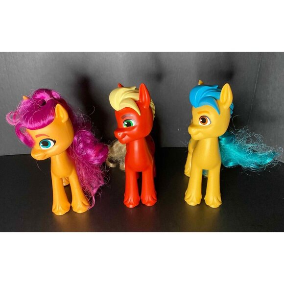 Lot of 3 My Little Pony Shining Adventures Deputy Sprout Hitch Sunny Figures - Picture 2 of 10
